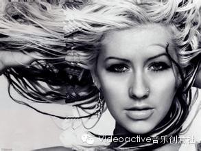 滚石评选史上最伟大的歌手第58位——Christina Aguilera