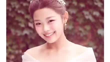 王莎莎晒出婚纱照,难道“莫小贝”这是要结婚了?