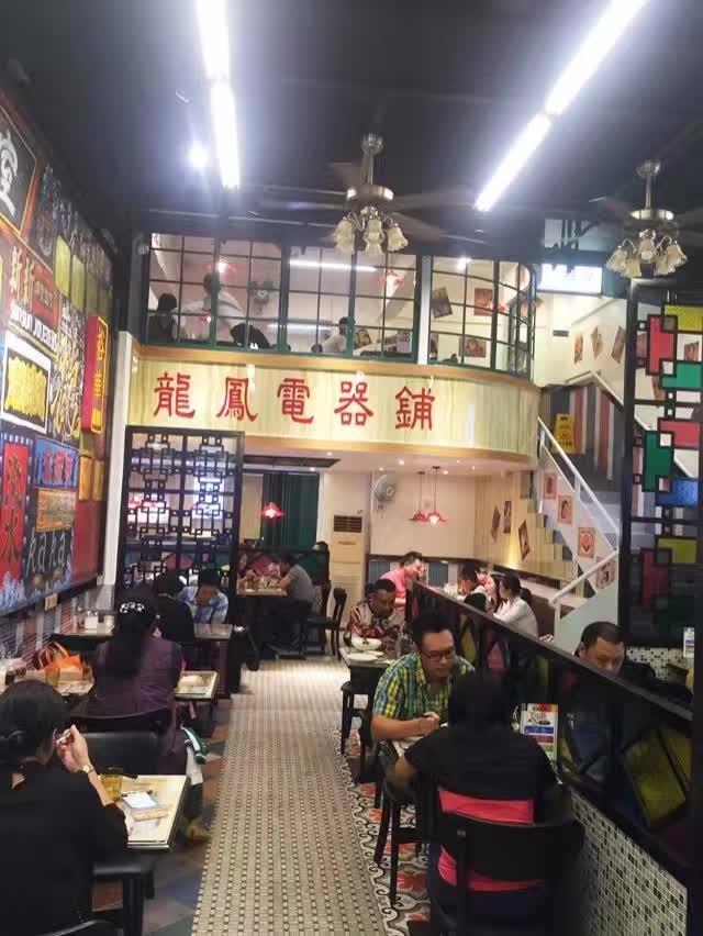 【7饭啦】装逼圣地!紫薇路这间港式feel爆灯茶餐厅,手机满电才敢来!
