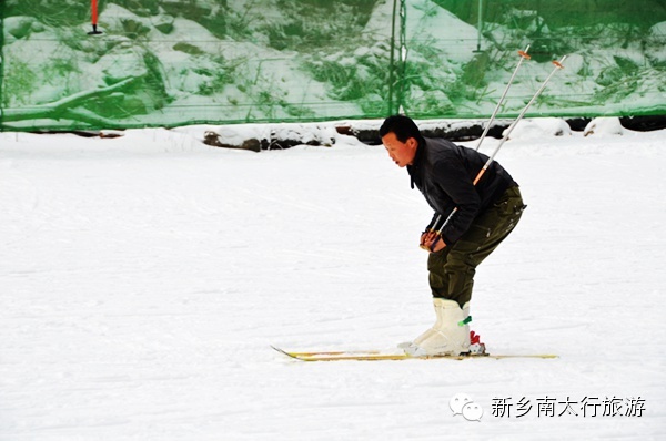 万仙山滑雪场迎来首批客人