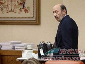 鲁巴尔卡巴公布过去十年收入为82万欧元 与拉霍伊相比仅一半
