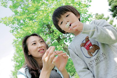 中外混血儿只能入外籍 单亲婴儿入中国籍父母需面试