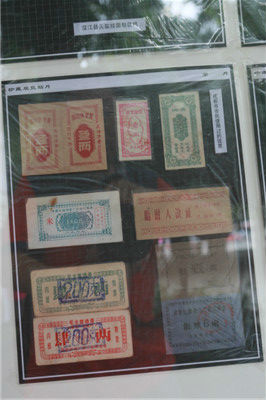 穿越时光隧道 捕捉不逝流年 ——《川味中国•味道记忆》图片收藏人胡国荣侧记(图3)