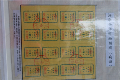 穿越时光隧道 捕捉不逝流年 ——《川味中国•味道记忆》图片收藏人胡国荣侧记(图8)