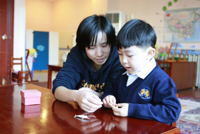 【伊顿教育】生活中10种危险的溺爱方式 你占了几条-幼师课件网第2张图片
