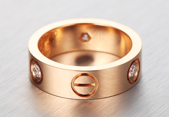 18k卡地亚love螺丝戒指