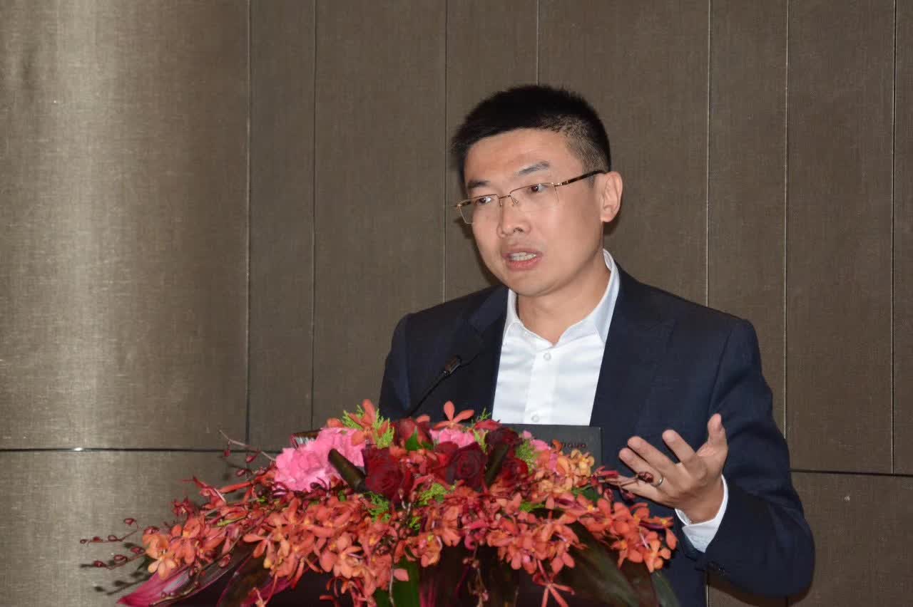 华东政法大学国际金融法律学院院长韩强